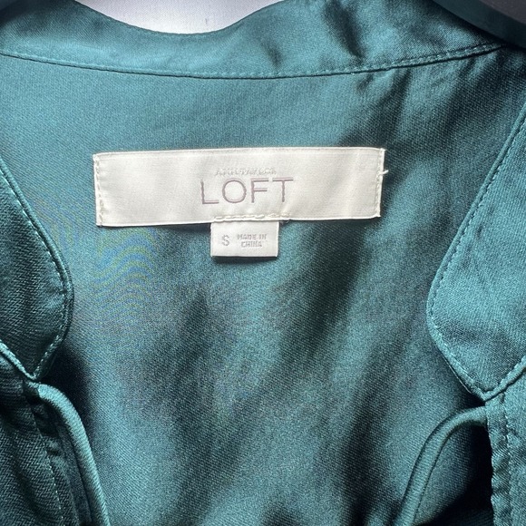 Loft Women's Small Green Tie Neckline‎ Baby Doll Pullover Long Sleeve Blouse - Picture 4 of 5